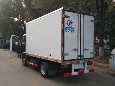 國六汽油冷藏車在哪里買_好的國六冷藏車報價